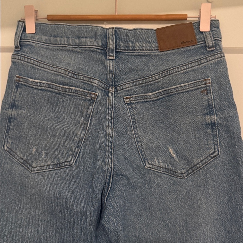 Madewell denim 90’s Straight Leg Jean - Picture 4 of 6